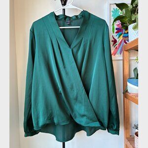 Ann Taylor Forest Green Silky Long Sleeve Blouse with Front Snap - Size L